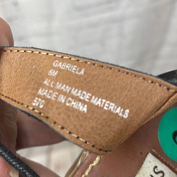 Steve Madden Gabriela black suede like ankle wrap sandals 8 - Picture 4 of 5